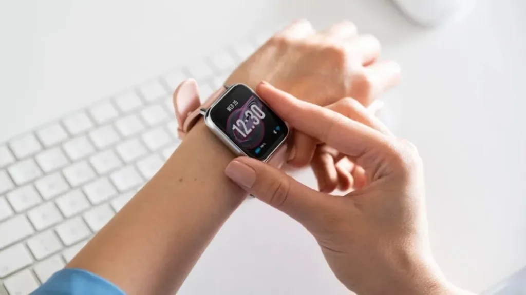 Apple Watch και iPhone: Νέα λειτουργία για ταυτόχρονη αφύπνιση ξυπνητηριού