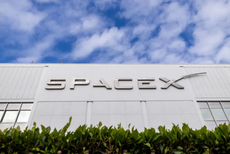 SpaceX: Ολοκληρώνει την εξαγορά της Anysphere (Cursor) έναντι 60 δισ. δολαρίων.
